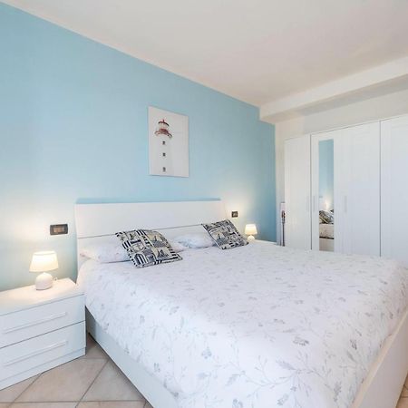 Luxury Apartment With Swimming Pool Lonato Exteriér fotografie